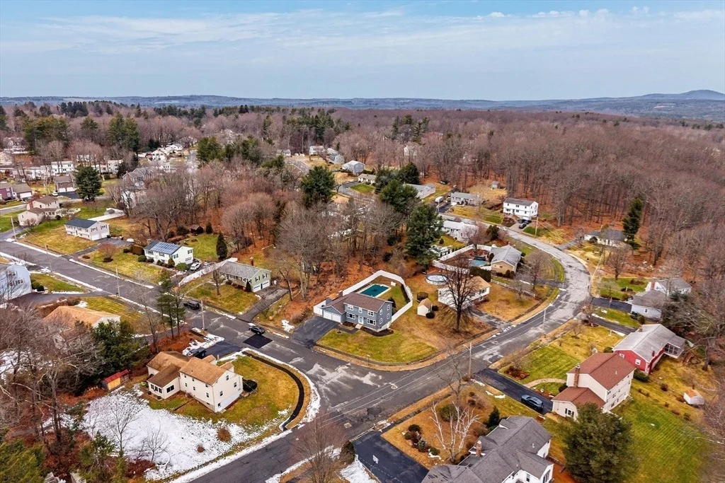 Photo of 136 Winthrop Ln.