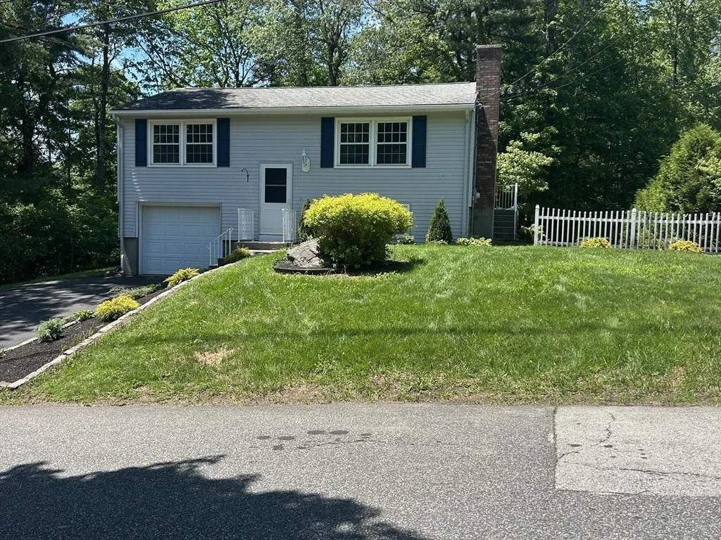 Photo of 9 Cricket Dr
