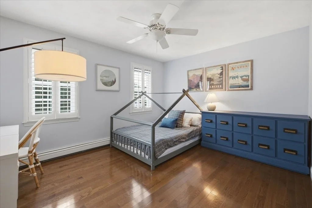 Photo of 37 Fox Den Rd