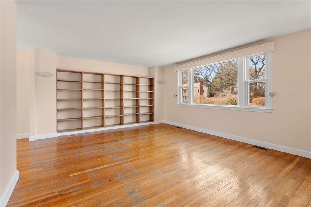 Photo of 12 Morrill Drive