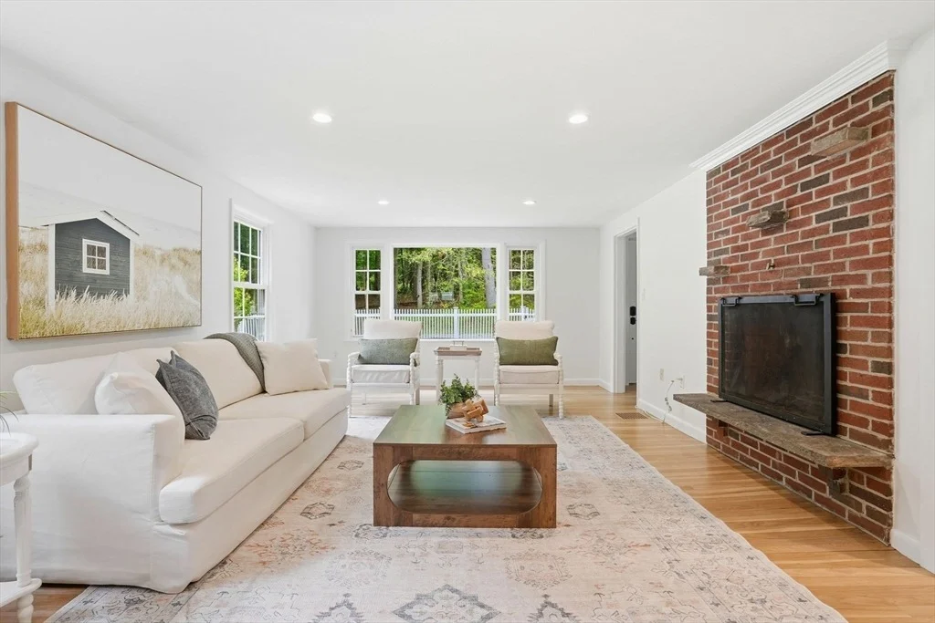 Photo of 147 Forest St