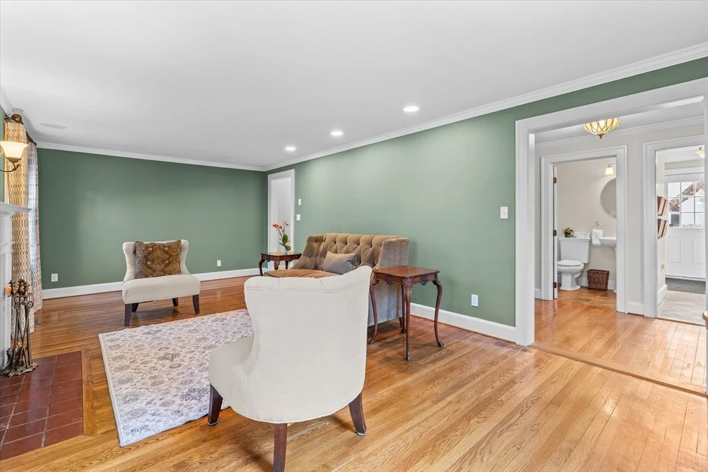 Photo of 243 Islington Rd