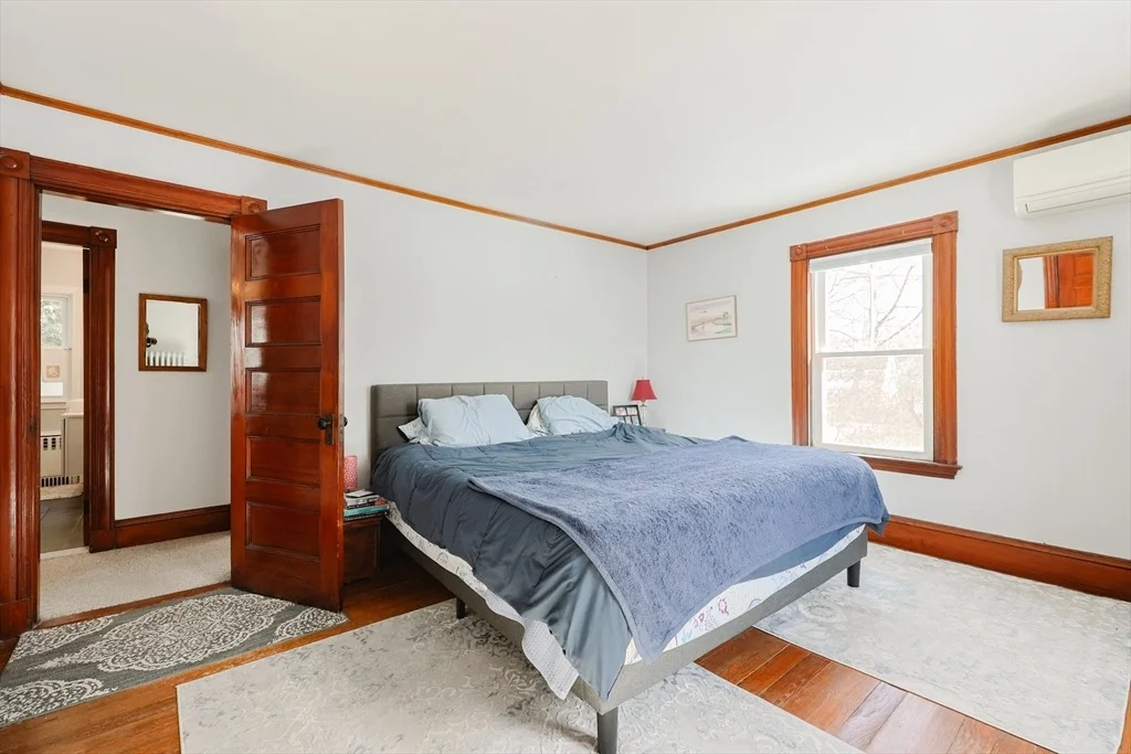 Photo of 50 Riverside Pl