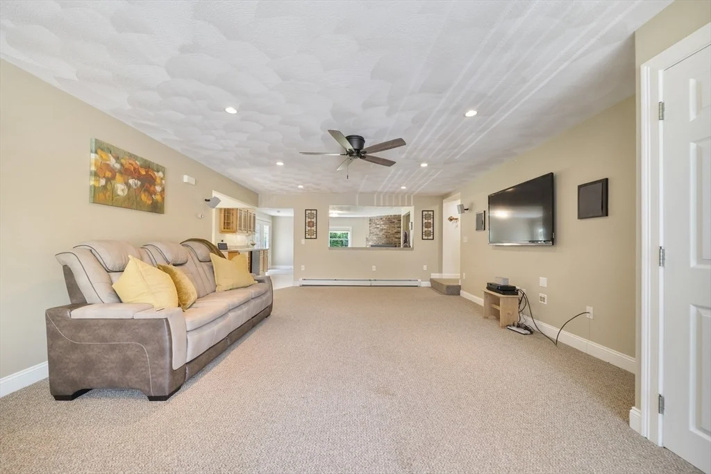 Photo of 86 Burley St