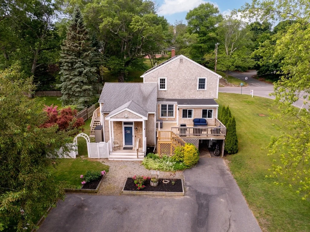 Photo of 100 Elm St