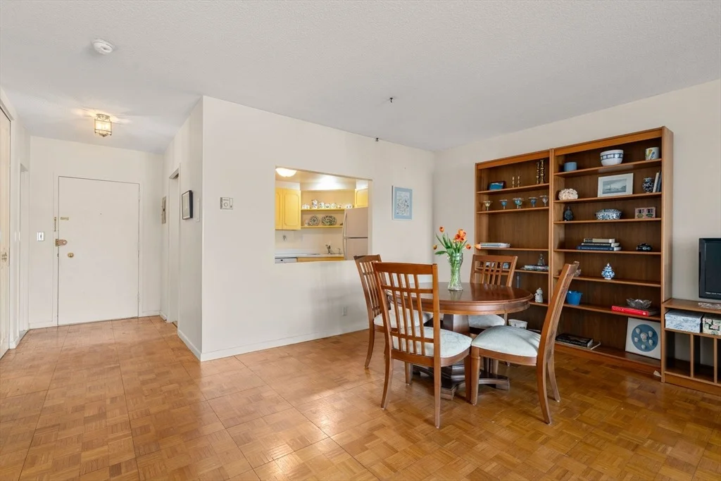 Photo of Unit 307 at 22 Chestnut Place