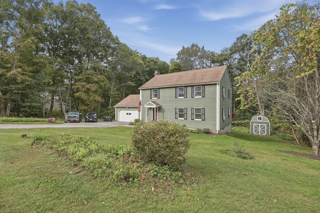 Photo of 10 Garrison Heights Drive