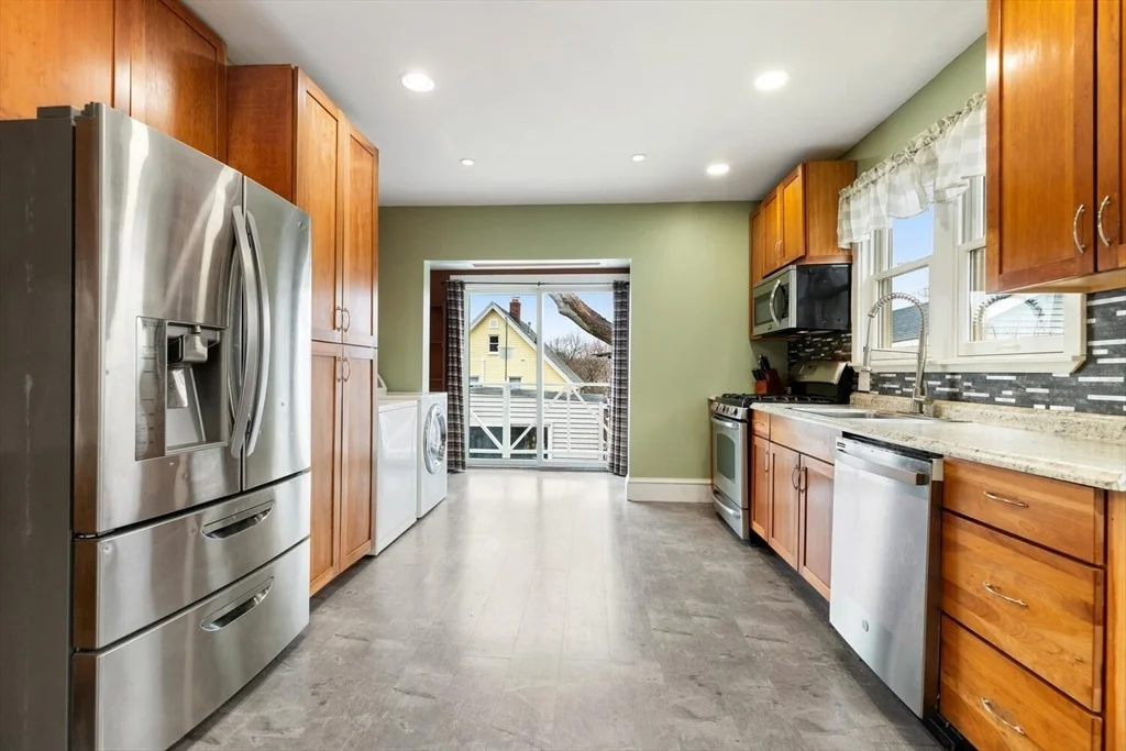 Photo of 108 Pine Grove Avenue
