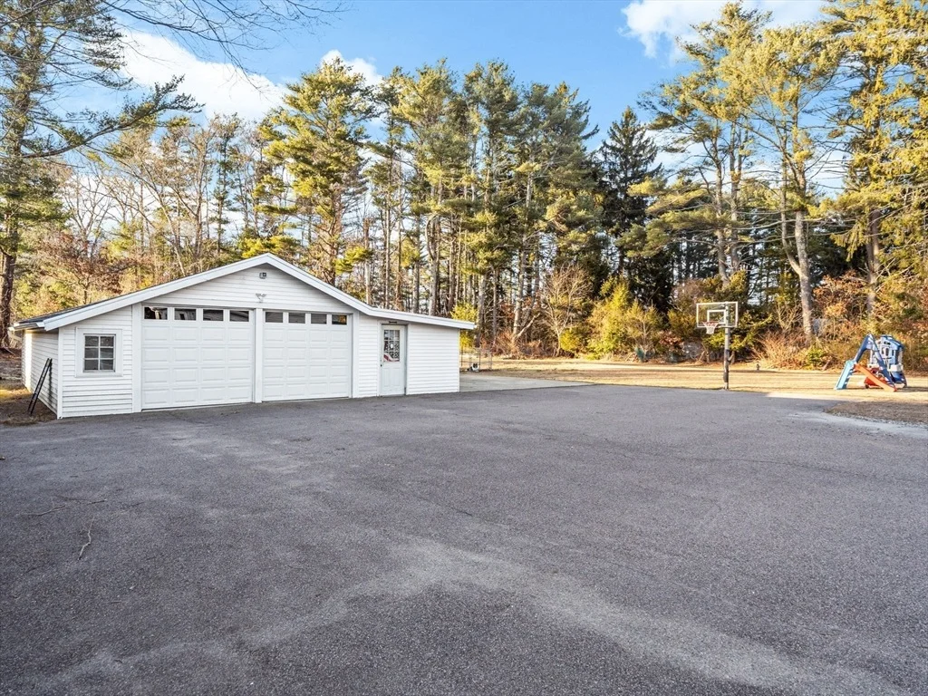 Photo of 49 County Rd