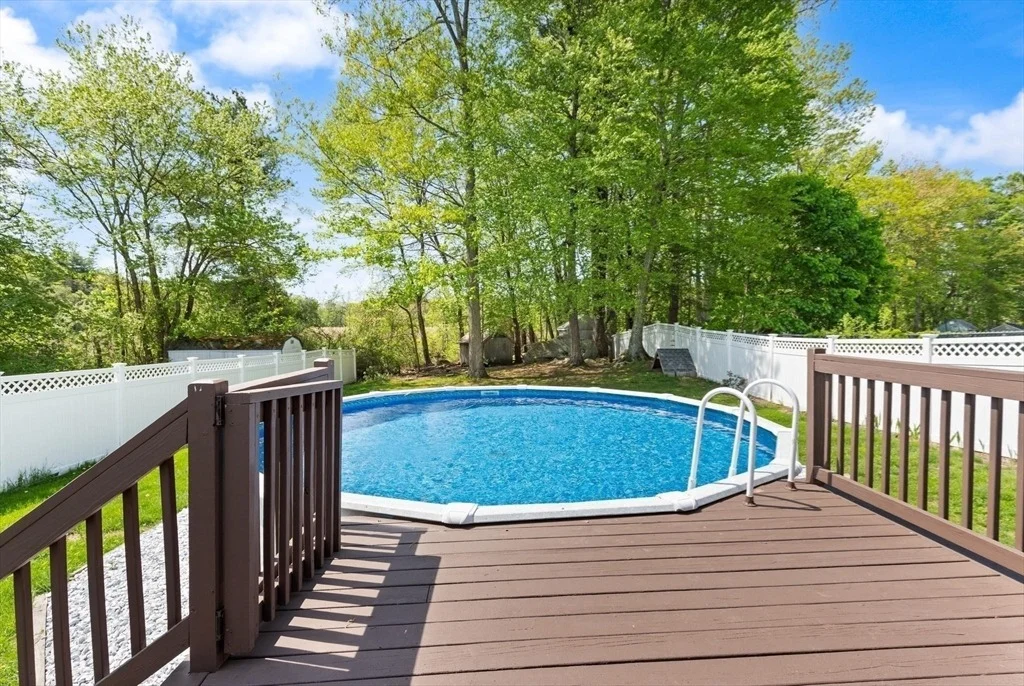 Photo of 54 Long Dr
