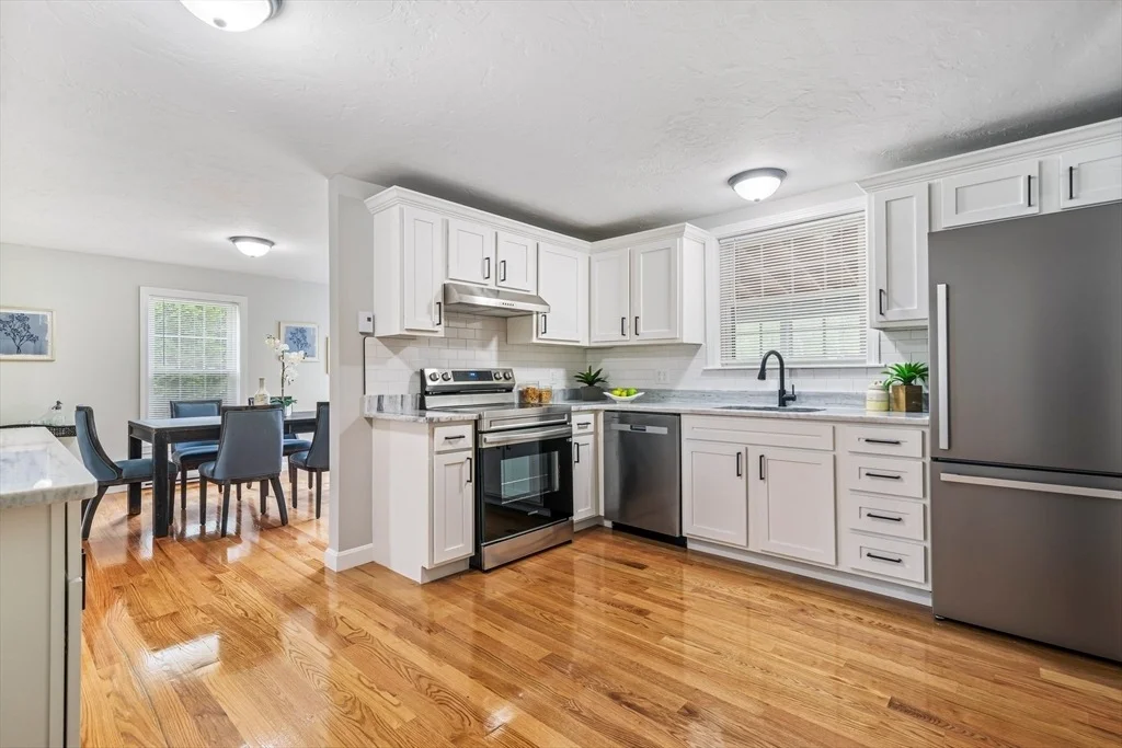 Photo of 118 Oakham Rd