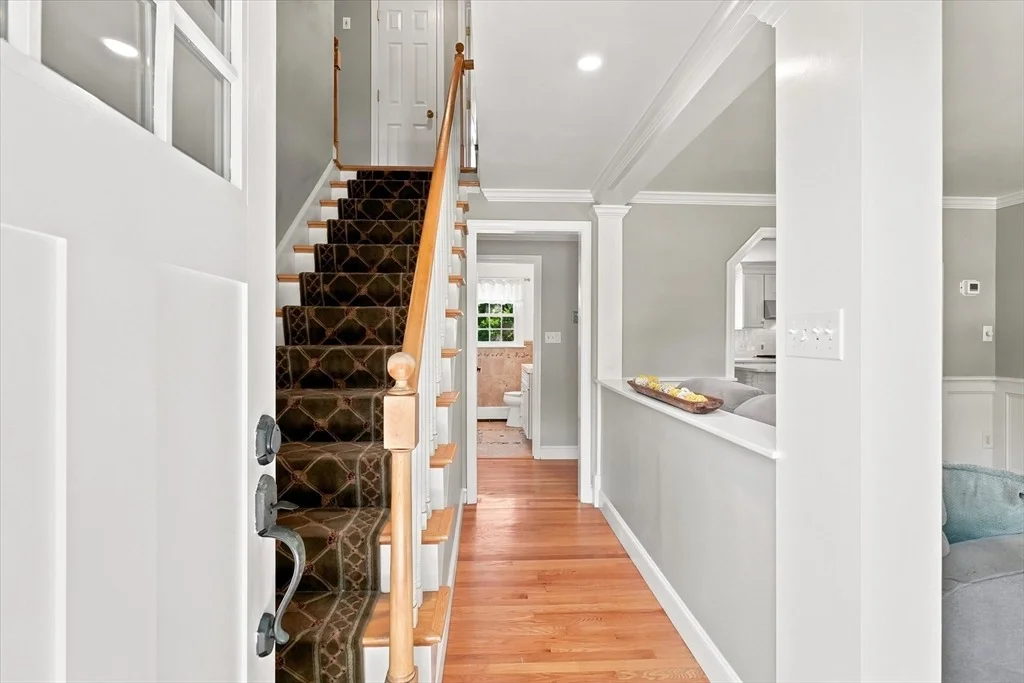 Photo of 67 Surrey Dr