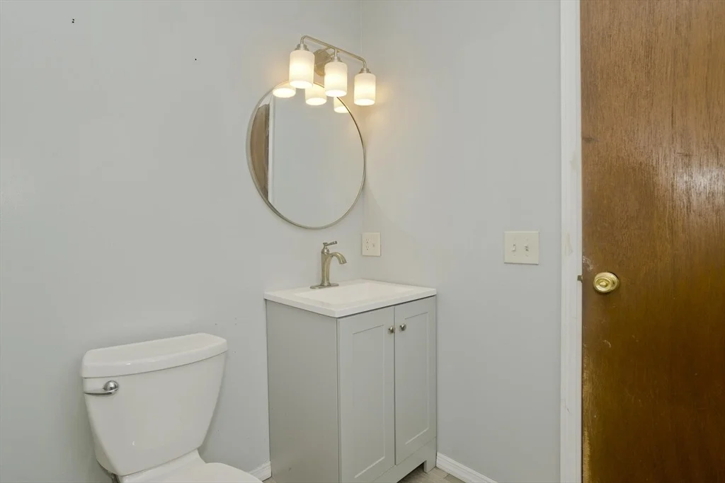 Photo of 11 Claren Dr
