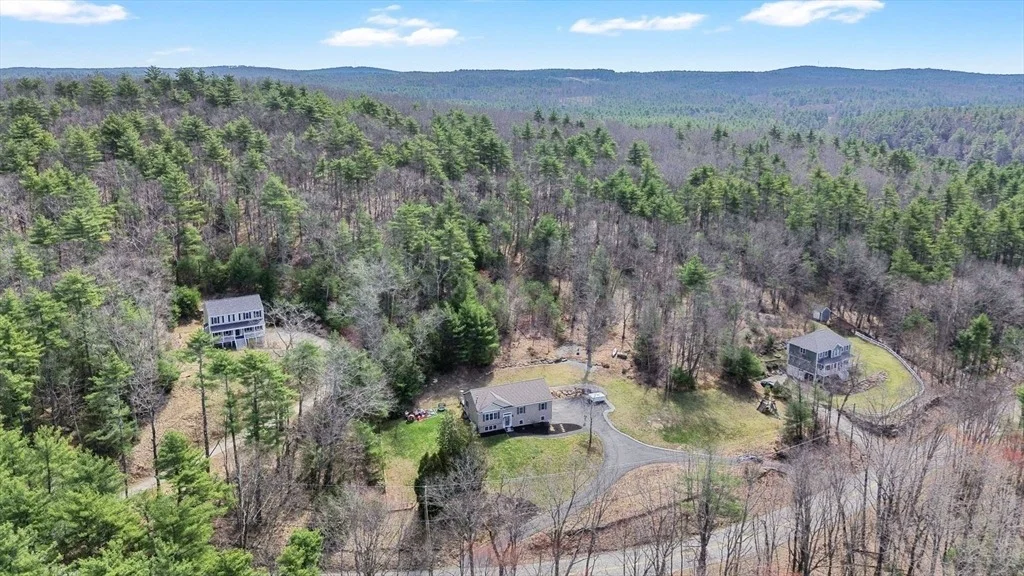 Photo of 301 Podunk Rd