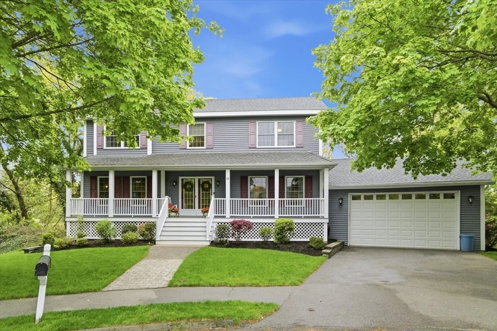 Photo of 18 Oakridge Dr