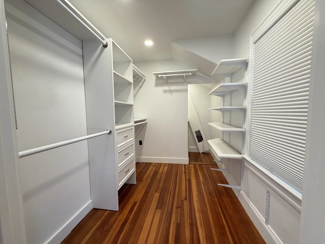 Photo of 17 Russell Rd