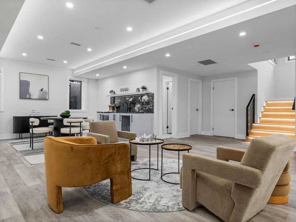 Photo of 108 Woodbine Circle
