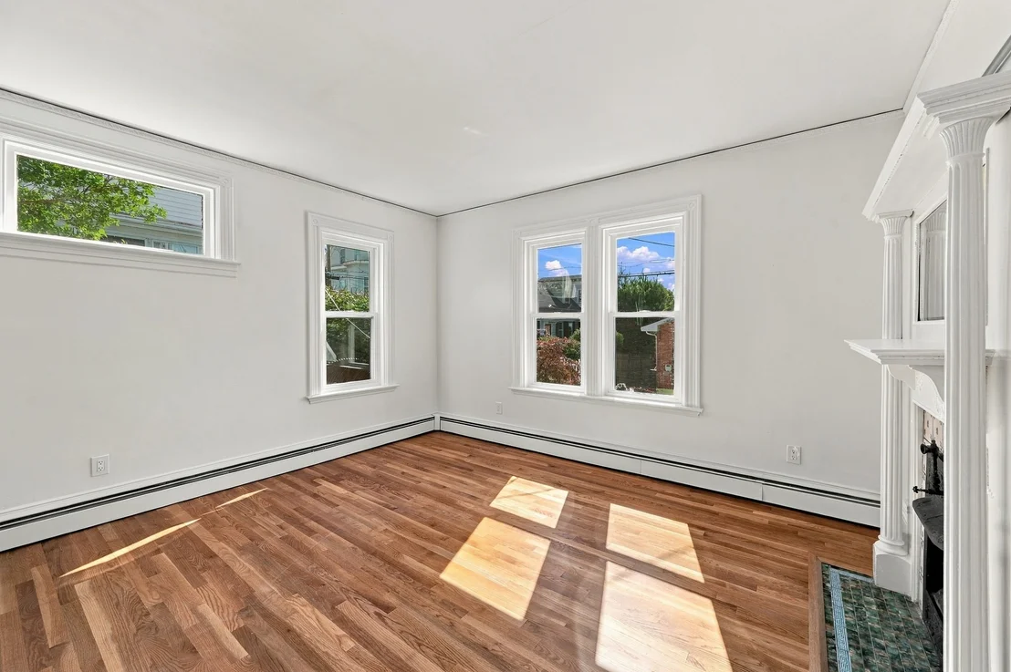 Photo of 21 West Avenue
