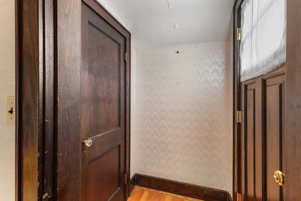 Photo of 18 Windemere Road