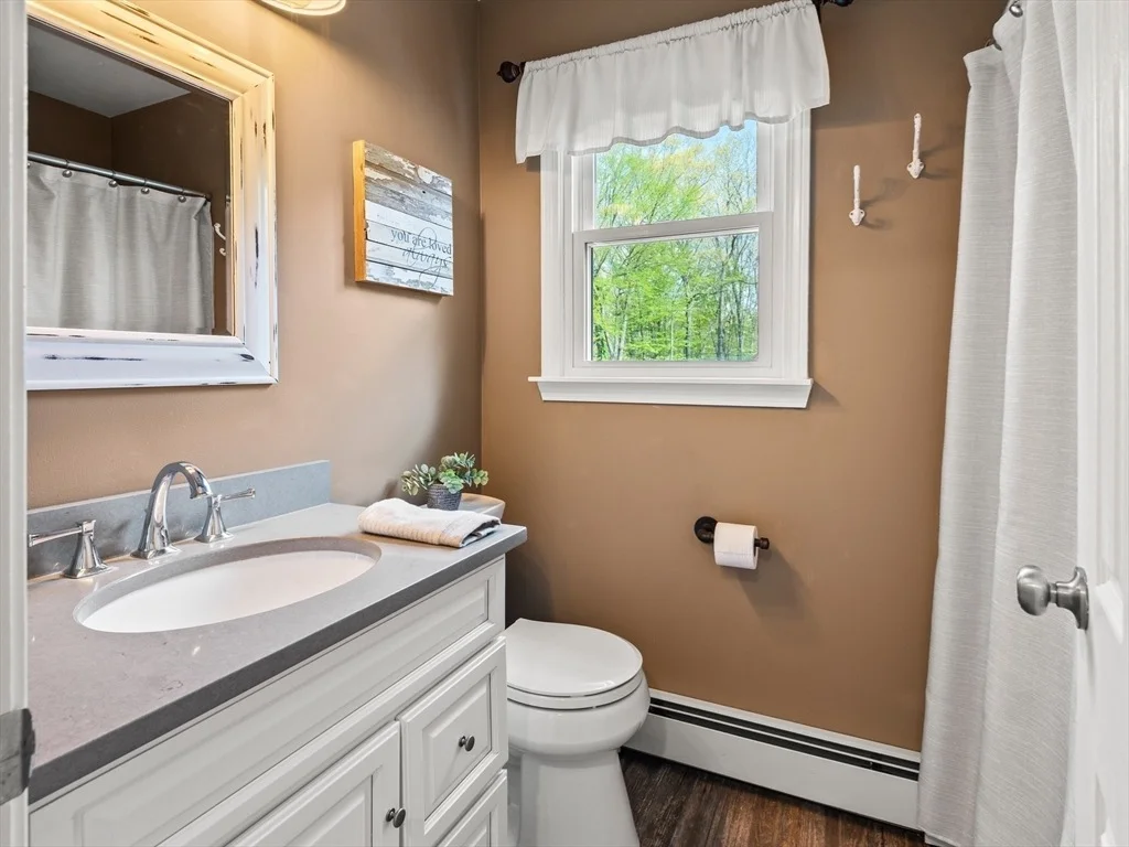 Photo of 6 Maple Lane