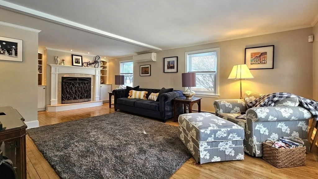 Photo of 84 Cameron Rd