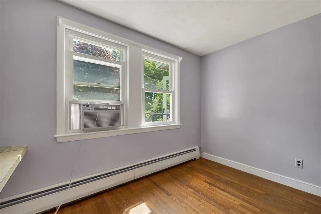 Photo of 394 Pearl St