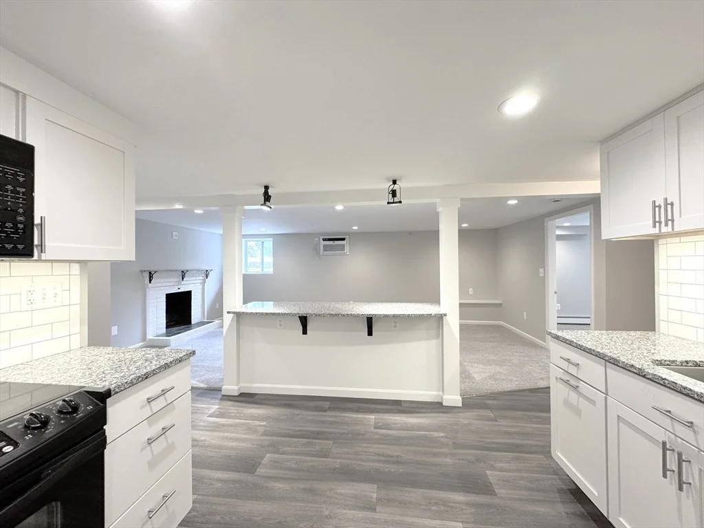 Photo of 6 Oak St