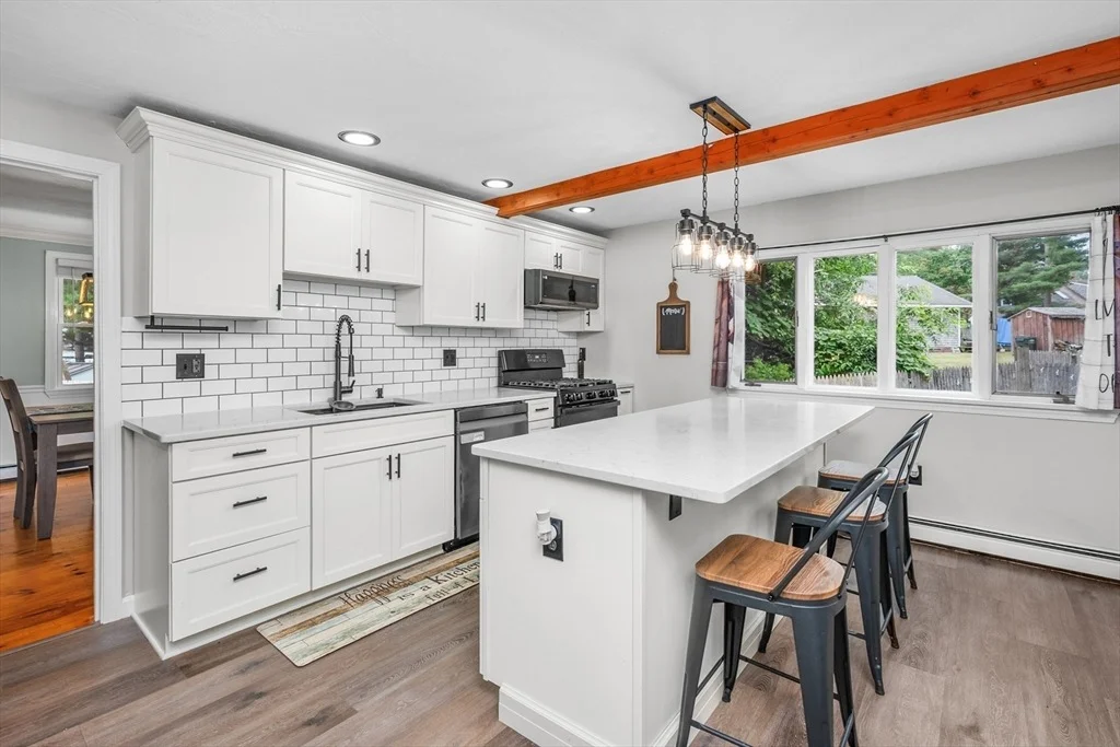 Photo of 83 Brewster Rd