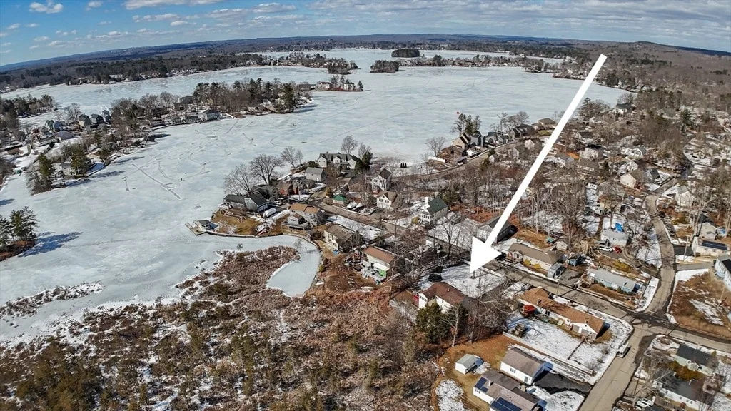Photo of 120 Lakeside Ave