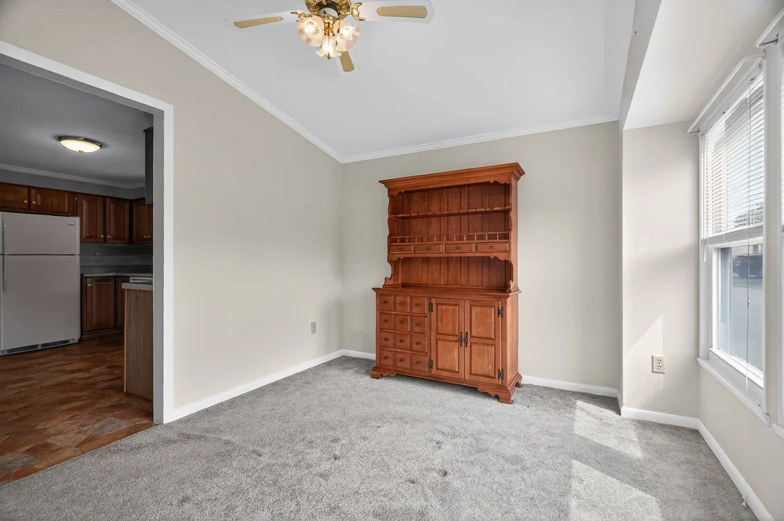 Photo of 9 Douglas Dr