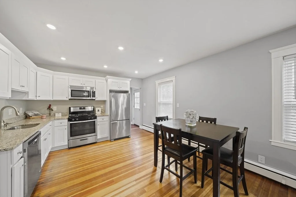 Photo of 93 Cross St