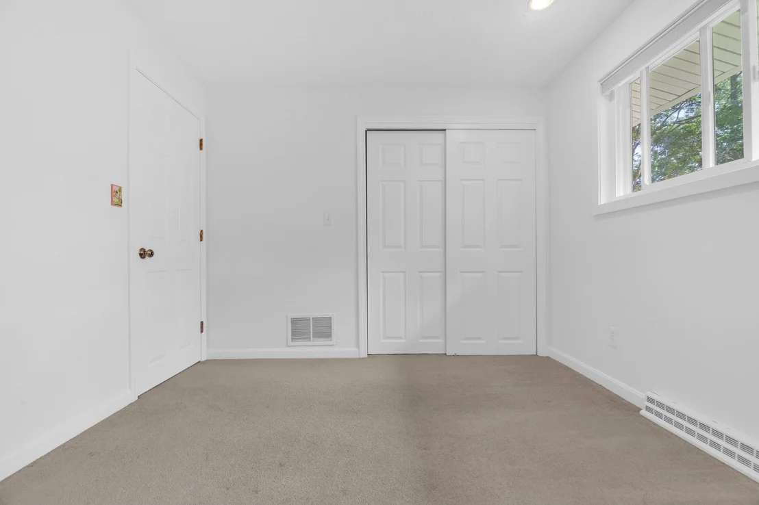 Photo of 80 Winter St