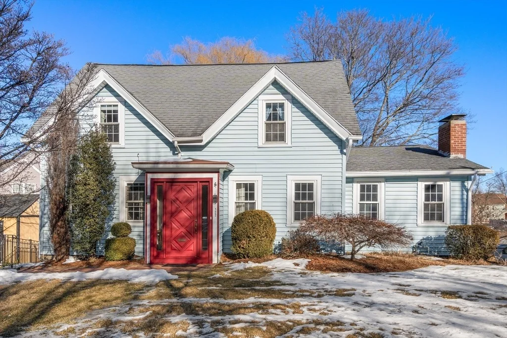 Photo of 122 Forest St