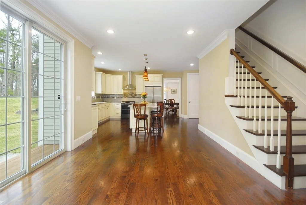 Photo of 742 Main Street