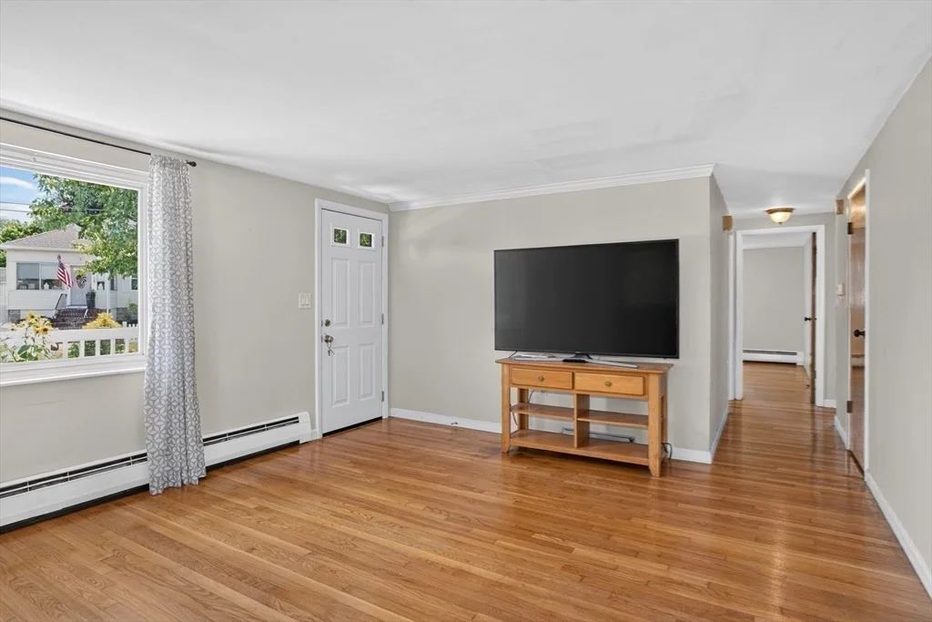Photo of 15 Jefferson Ave
