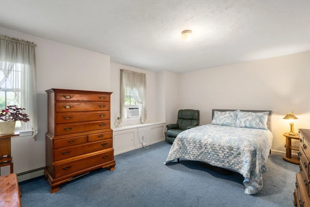 Photo of 61 Easy St
