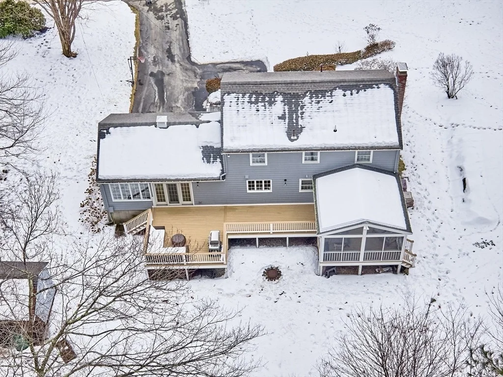 Photo of 40 Meadowbrook Road
