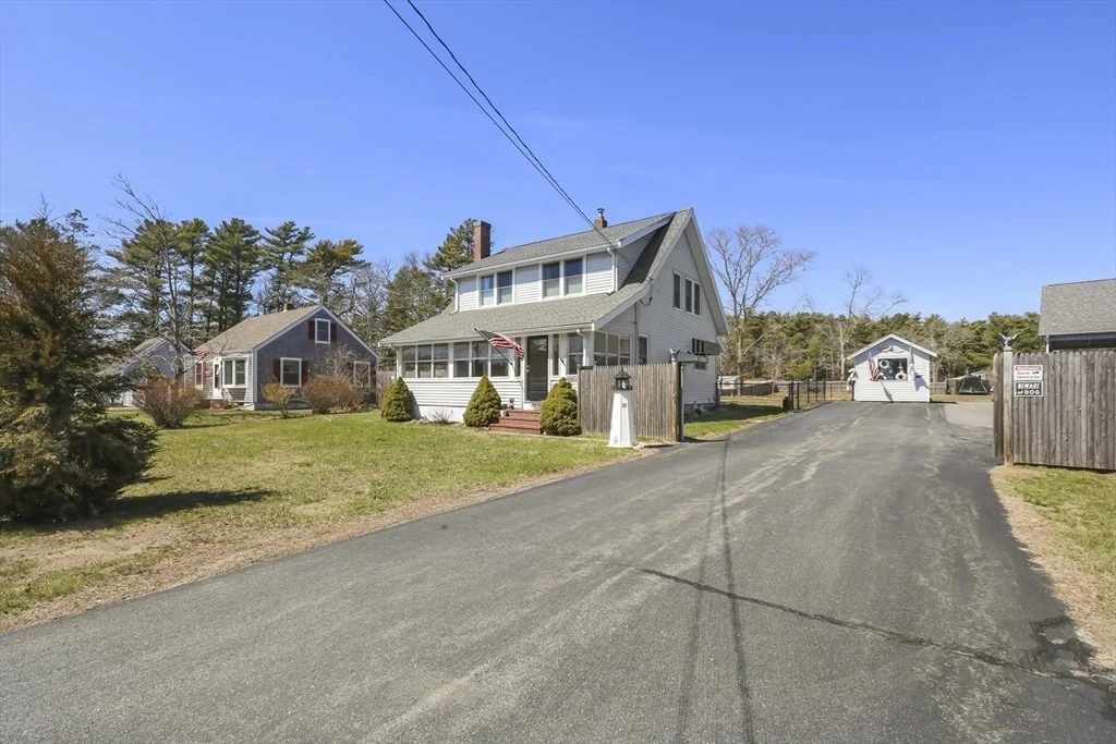 Photo of 2614 Cranberry Highway
