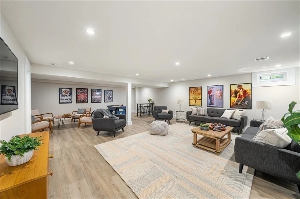 Photo of 12 Beverly Rd