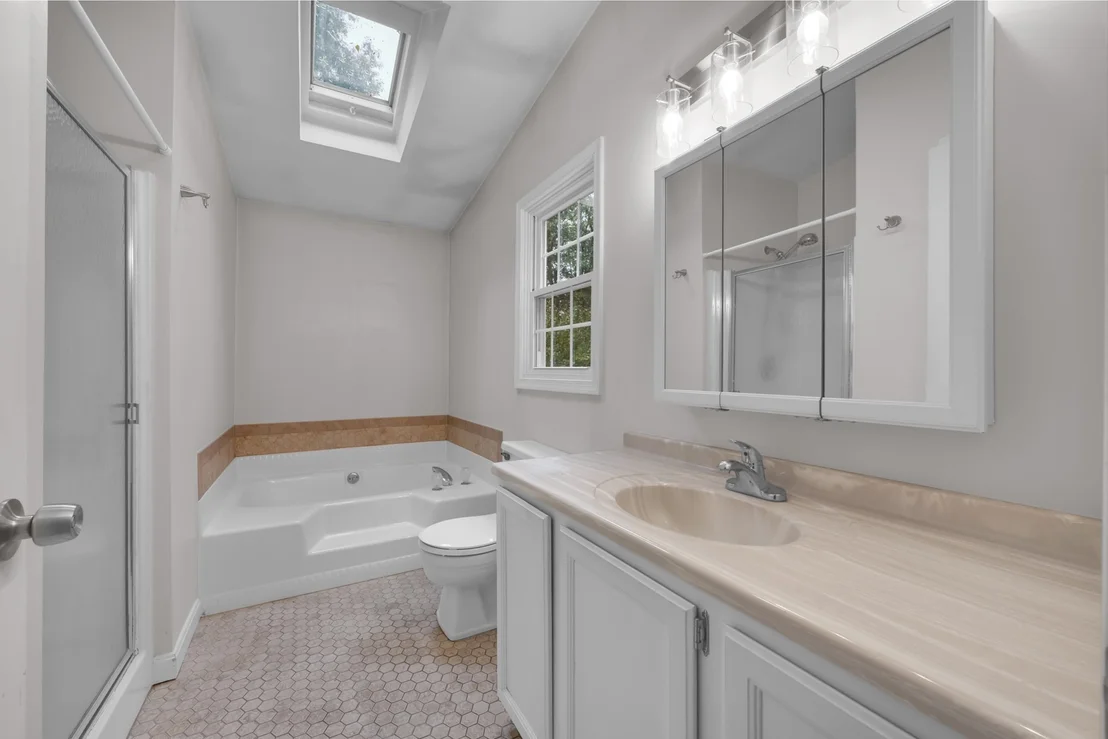 Photo of 139 Podunk Rd