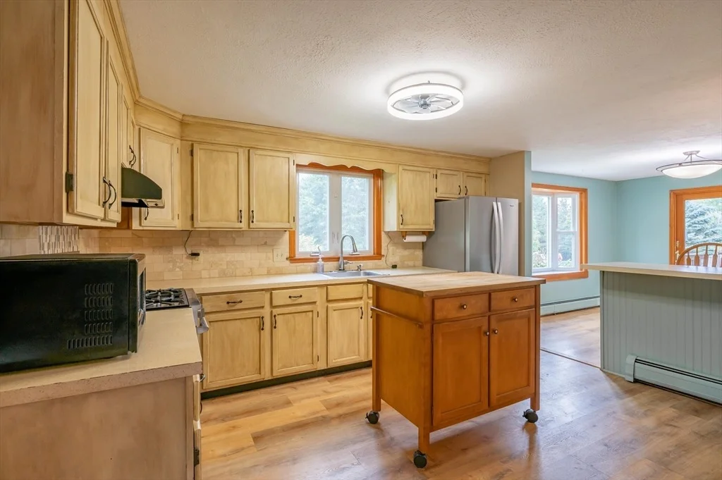 Photo of 154 Nashua Road