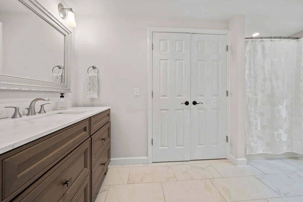 Photo of 296 Chapman
