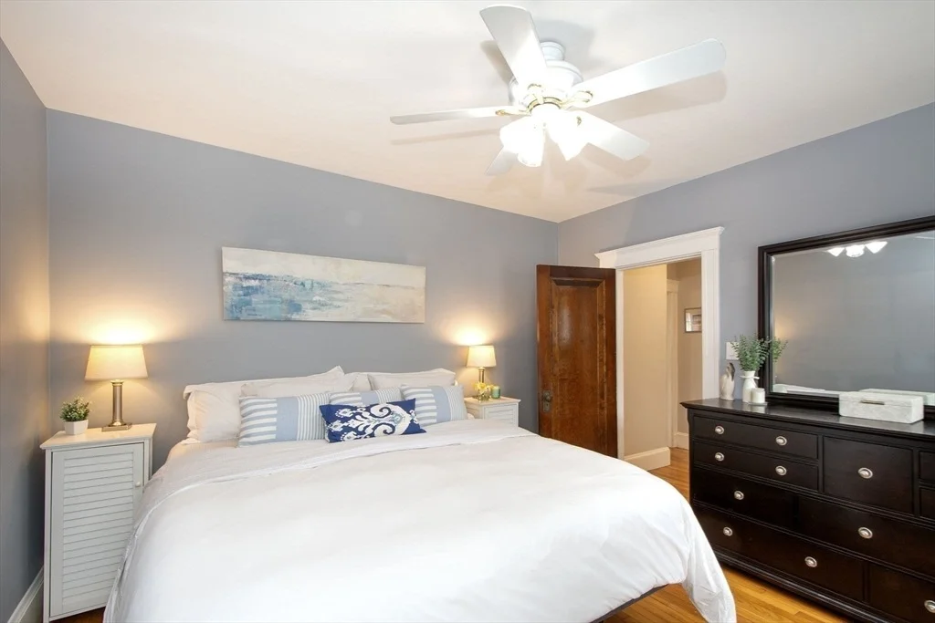 Photo of 271 Holbrook Rd