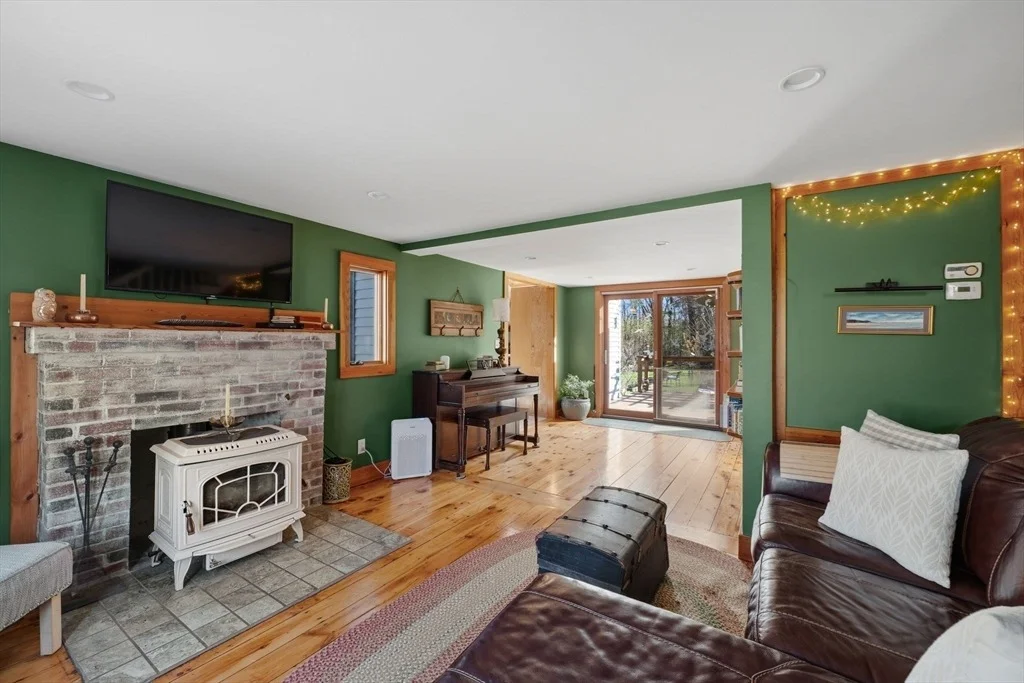 Photo of 408 Central St