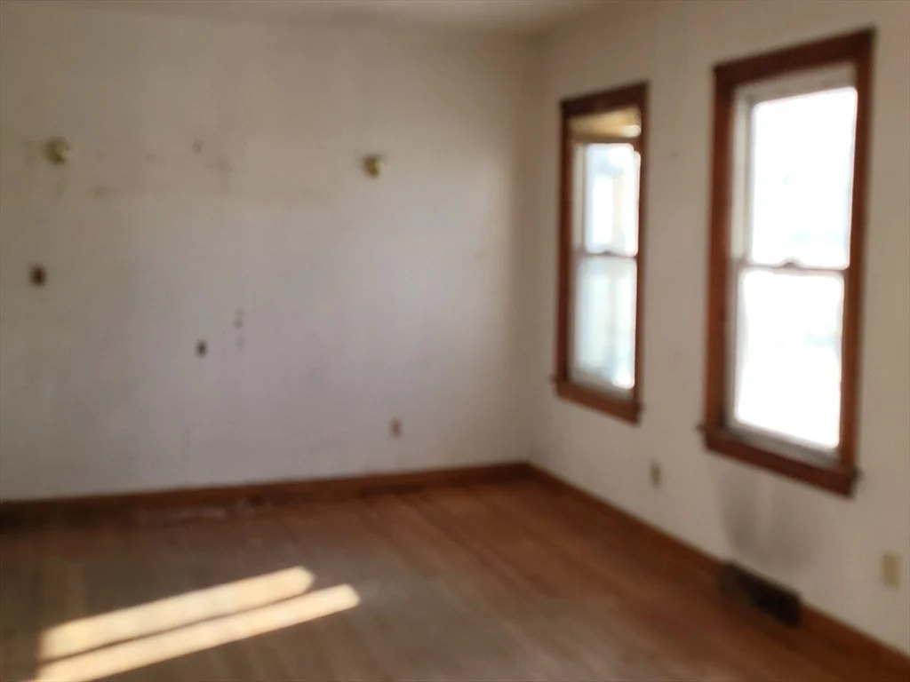 Photo of 33 Lansing Pl