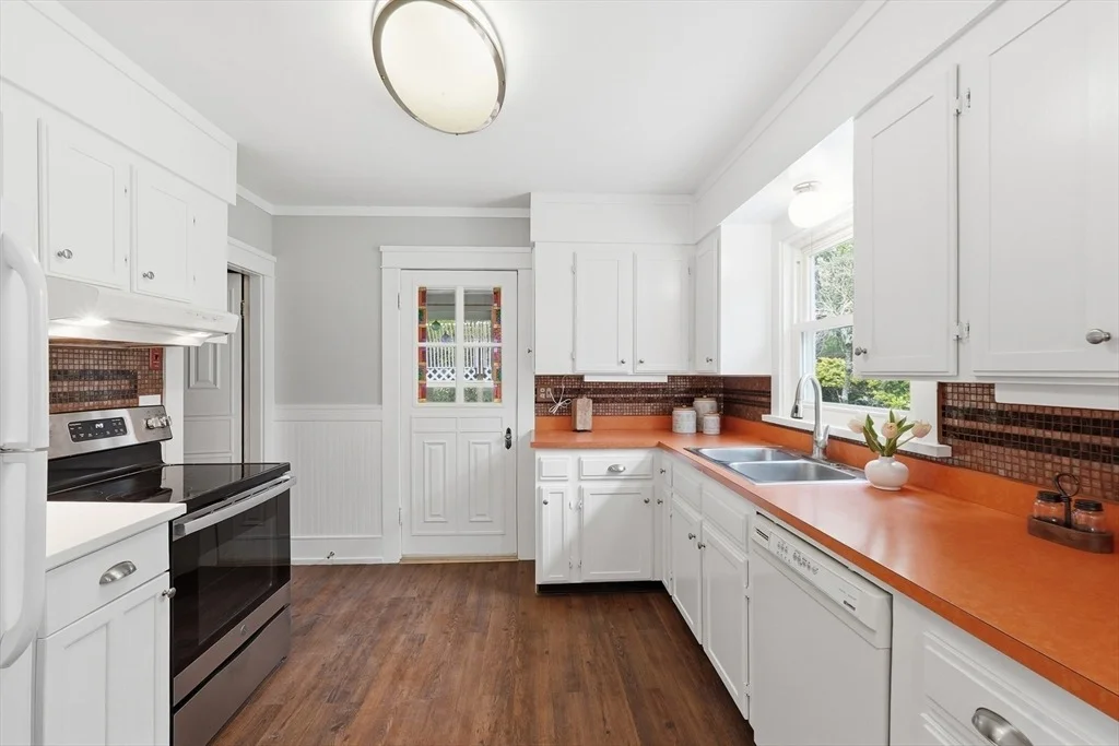 Photo of 18 Maple St