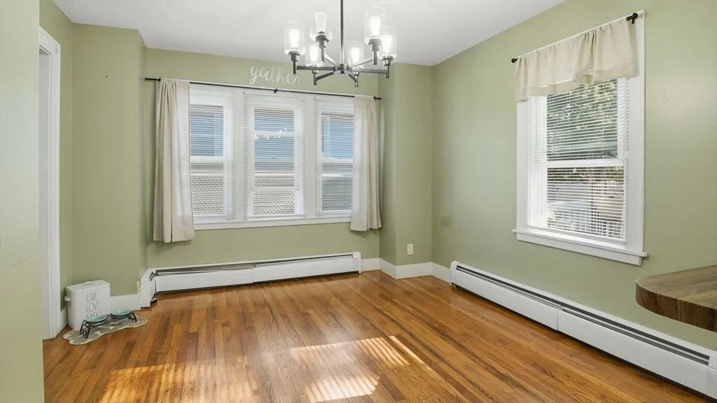 Photo of 87 Lakevilla Ave