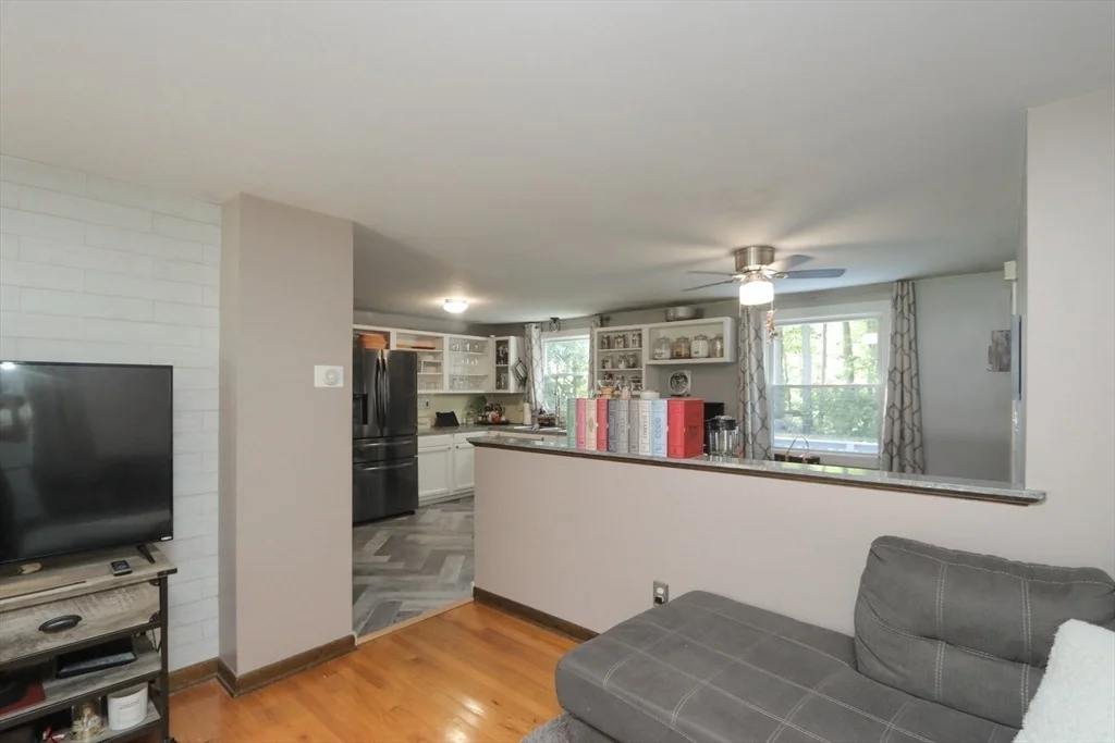 Photo of 41 Rosedale Ave