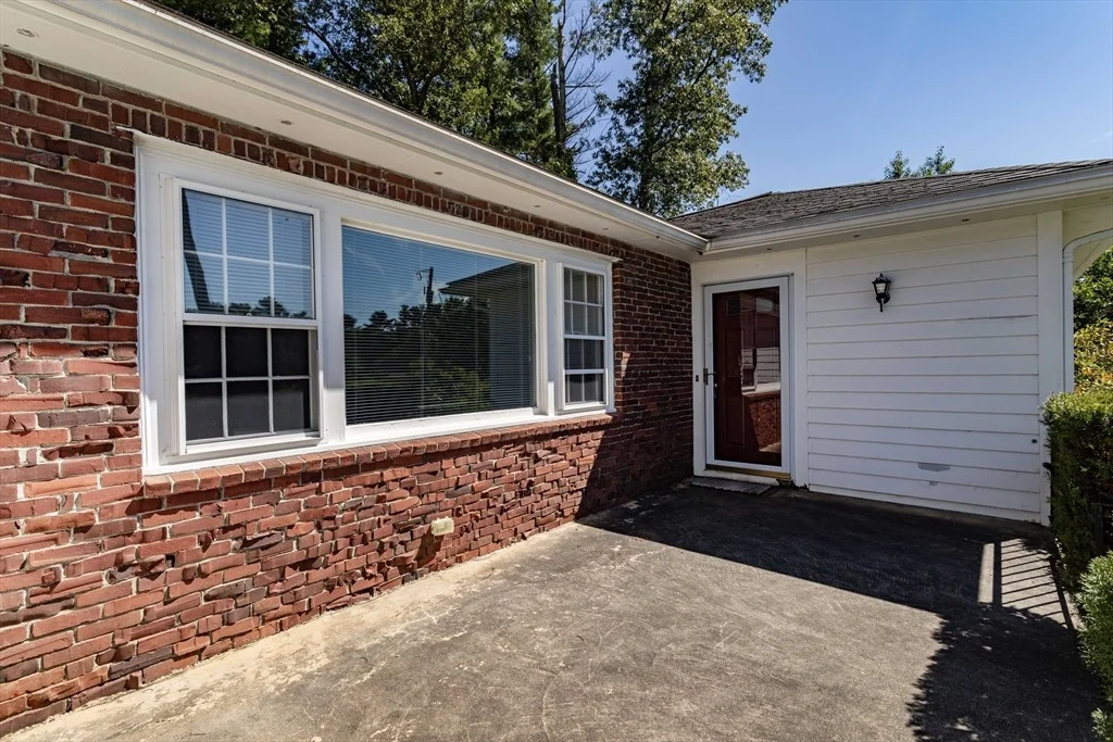 Photo of 69 Idyl Wilde Circle