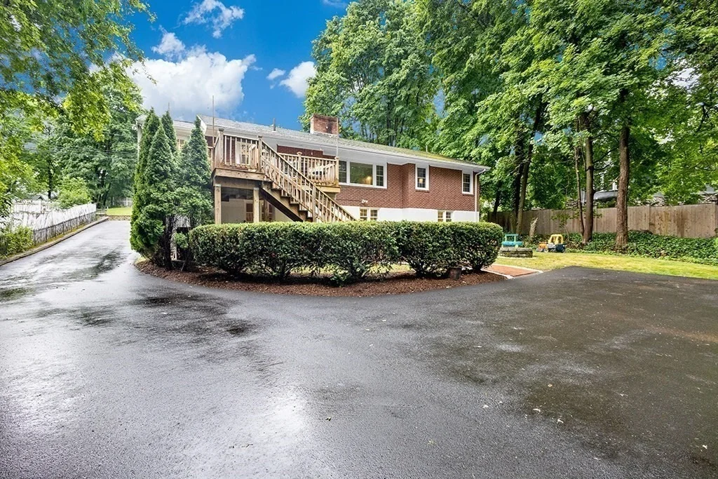Photo of 115 Walnut Street